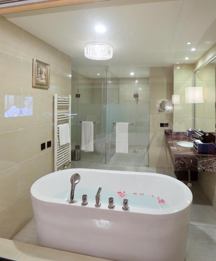 Chengdu Zhengyuan Xiyue Hotel Dış mekan fotoğraf